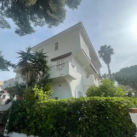 Maison Felicia Daire *